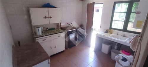 Casa En Venta De 3 Dorm. En Olmué