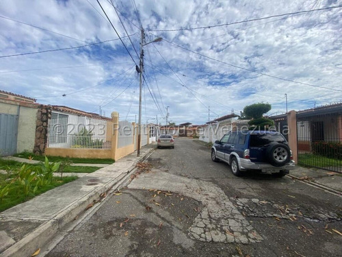 Milagros Inmuebles Casa Venta Cabudare Lara Valle Hondo Economica Residencial Economico Código Inmobiliaria Rent-a-house 25-5679