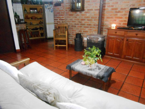 Imagen 5 de 14 de Chalet En Venta En Haras Miryam
