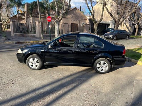 Vendo O Permuto Volkswagen Bora Tdi 1.9 (2011)