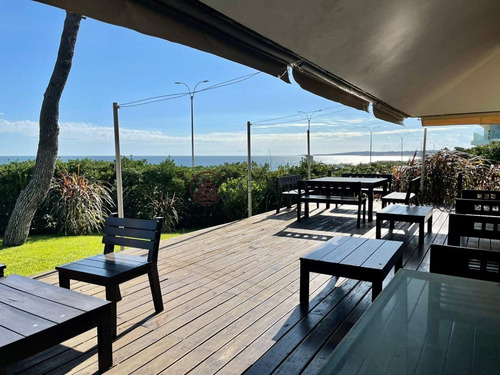 Imagen 28 de 30 de Casa En Venta Playa Mansa Frente Al Mar Cuatro Dormitorios - Punta Del Este Mansa