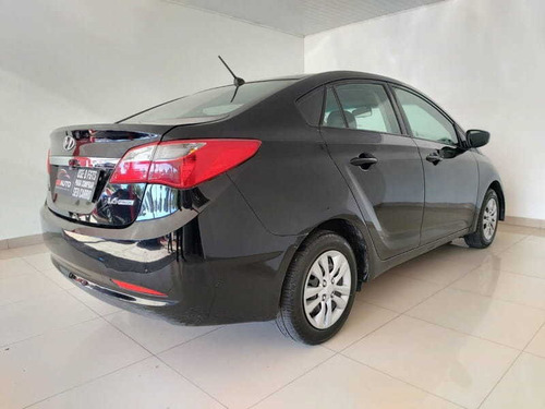 Imagem 6 de 10 de Hyundai Hb20s C.plusc.style 1.6 Flex 16v Mec.4p 2015