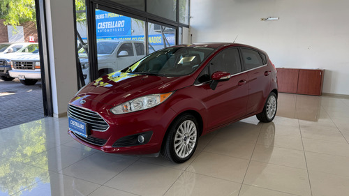 Ford Fiesta Kinetic 1.6 Titanium Powershift 120cv