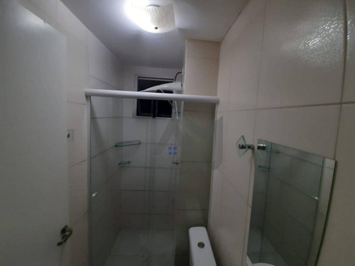 Apartamento 2 Dormitorios, Sala, Cozinha, Banheiro - Ap0130