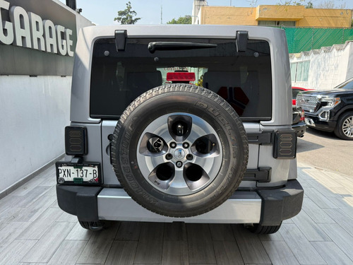 Jeep Wrangler 3.6 Sahara 4x4 At