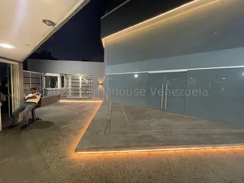 Local En Venta - Mls #23-29680
