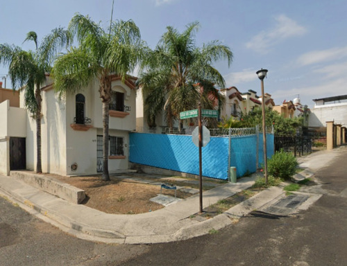 Casa En Venta, Recuperación Bancaria, Col. Urbi Quinta Montecarlo, Tonala, Jalisco. Laab2