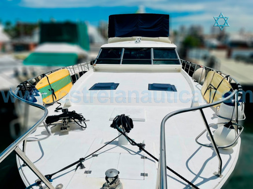 Imagem 2 de 10 de Lancha Carbrasmar 56 Barco Iate N Ferretti Azimut Sunseeker