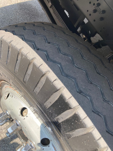 Vw 13-180 Worker Ano 2006 Com Munck 12.5t
