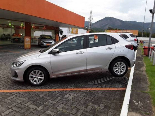 Imagem 8 de 9 de Chevrolet Onix 1.0 Flex Lt Manual