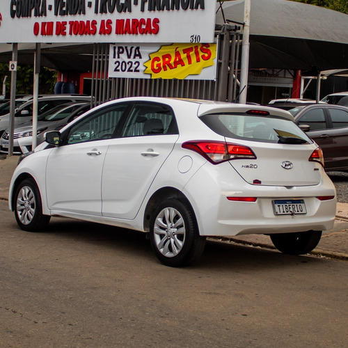 Imagem 4 de 8 de Hyundai Hb20 2019 1.6 Comfort Plus Flex Aut. 5p