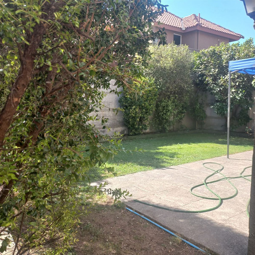 Casa En Venta De 3 Dorm. En Lampa (sin Comisión)
