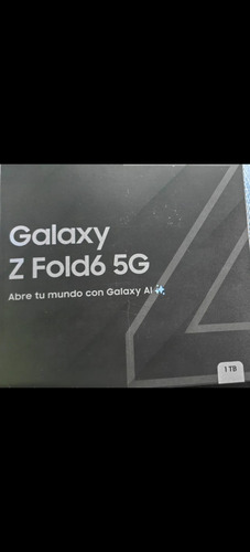 Z Fold 6 De 1 Tera Color Plata Pantalla 7.6 + 6.3, Cámara. Parte Trasera De 50+12+10 Mp, Frontal De 10+4 Mp, Gris (Usado)