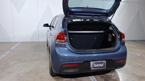 Kia Rio 1.6 EX AUTO