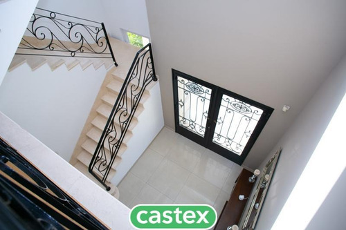 Imagen 17 de 30 de Magnífica Casa De 5 Dormitorios En Venta En La Lomada De Pilar