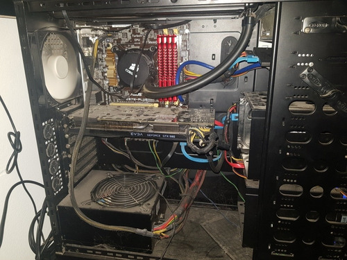 Imagen 5 de 6 de Pc Gamer Armada Usada Gtx 980, I7 4770k, Ram 32gb, 2tb + Ssd