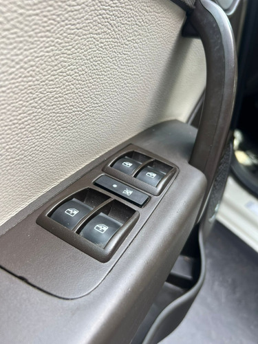 Fiat Grand Siena 1.6 16v Essence Flex Dualogic 4p