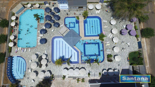 Imagem 24 de 25 de Apartamento Com 1 Dormitório À Venda, 44 M² Por R$ 100.000,00 - Do Turista - Caldas Novas/go - Ap0160