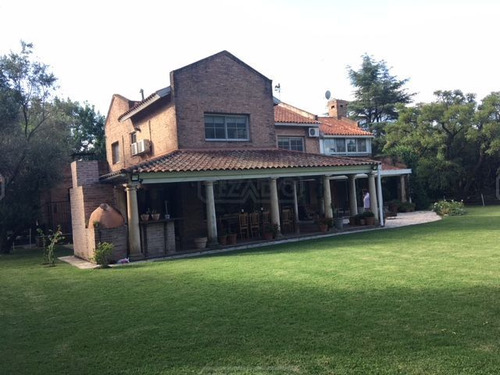 Casa  En Venta Ubicado En Muñiz, Zona Norte