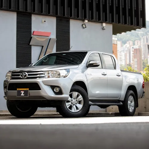 Toyota Hilux Srv 2.8