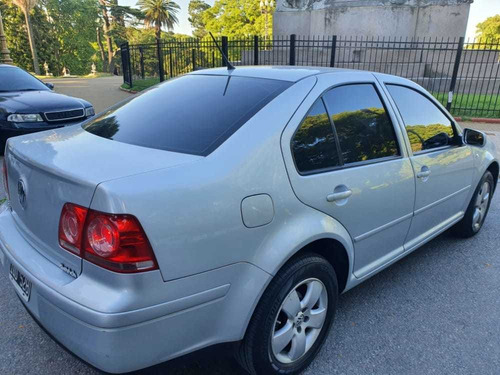 Volkswagen Bora 2.0 Trendline 115cv 2010