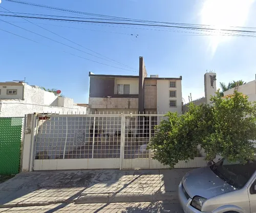 Casa En Venta En Colonia San Felipe, Torreón, Coah.