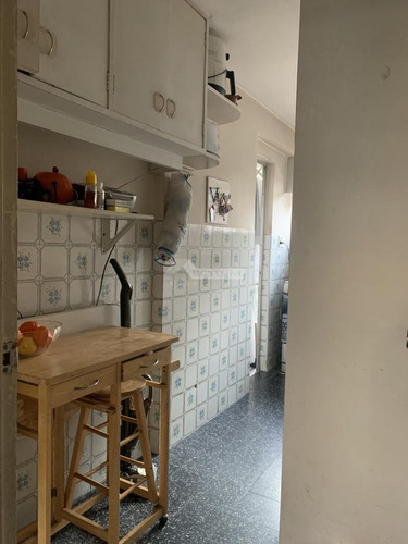 Imagen 8 de 10 de Apartamento Pocitos Venta 2 Dormitorios Cavia Y Libertad Con Garaje Y Box!!!