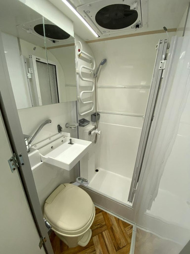 Imagen 12 de 12 de Mini Motorhome 440mt Chasis Jumper Boxer O Sprinter Ducato
