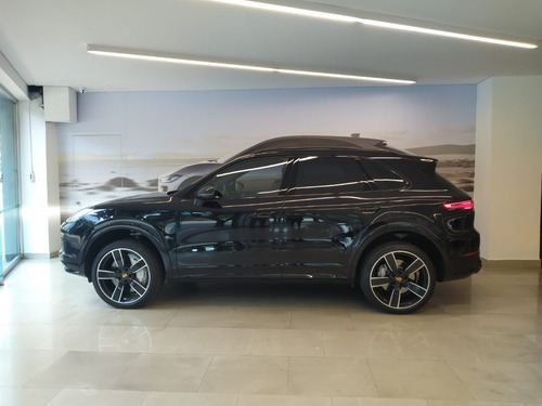 Imagen 11 de 11 de Porsche Cayenne V8 Turbo 2019