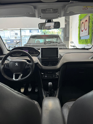 Peugeot 208 1.6 Feline