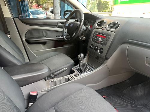 Ford Focus 1.6 Gl Flex 5p