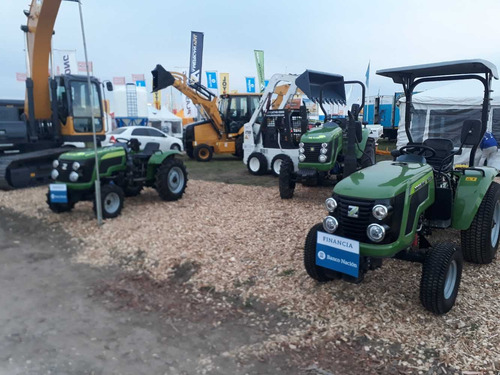 Imagen 9 de 15 de Tractores Chery Bylion 30hp 4x4 Doble Y Simple Traccion