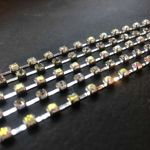Imagen 1 de 4 de Tiras De Strass Vidrio Ab Ss16 Base Plata X 5 Metros.