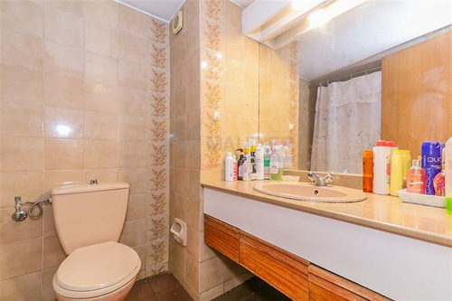 Departamento En Venta De 3 Dorm. En Providencia