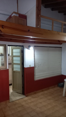 Ph 3 Ambientes, Baño, 2 Patios,2 Entrepiso, 55 Metros Cuad.