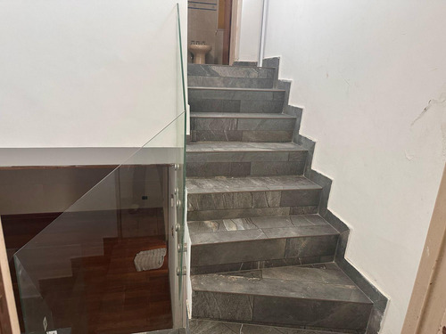 Chalet 5 Ambientes Barrio Naón