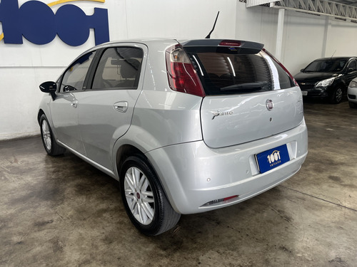 Fiat Punto 1.8 ESSENCE 16V FLEX 4P AUTOMATIZADO