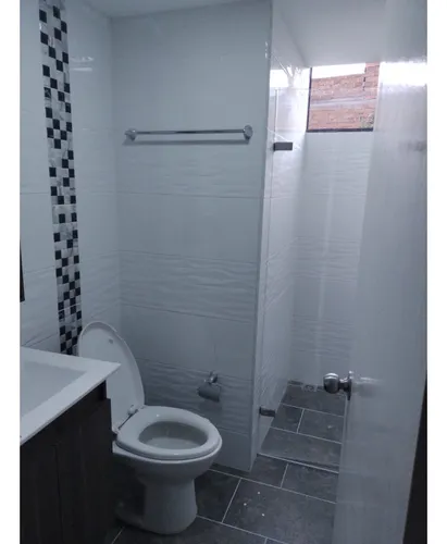Vendo Comodo Apartamento En Campo Amor, Guayabal, Edificio