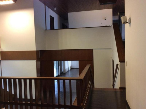 Imagen 14 de 30 de Casa De 5 Dormitorios Con Jardín Y Pileta