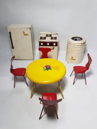 Antiguo Juego De Cocina De Muñecas Daisa Mag 57917