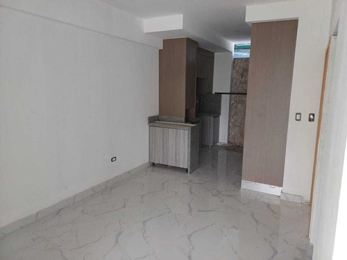 Venta De Apartamento En Reparto Los Tres Ojos