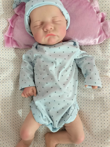 Muñeca Bebe Reborn April Silicona Solida Realista Flexible