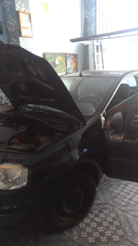 Renault Logan 2011 1.0 16v Expression Hi-flex 4p