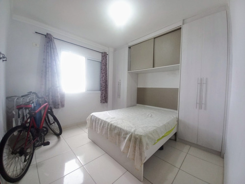 Apartamento A Venda Em Praia Grande Com Vista Para O Mar