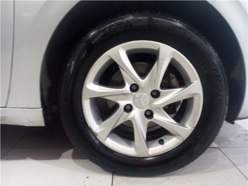 Peugeot 208 1.5 Active 8v Flex 4p Manual