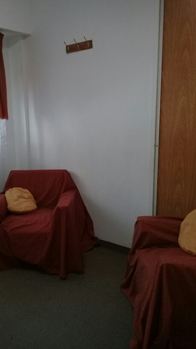 Imagen 7 de 9 de Alquiler Por Módulos De Consultorios/ Oficinas En Lanús