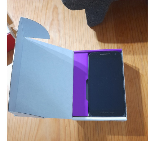 Moto G (3rd Gen.) Dual Sim 16 Gb Negro 13mp , 5mp Hd5 Gorilla Corning Quadcore 14ghz Ipx7 (Usado)