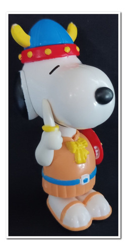 Snoopy, Figura Países