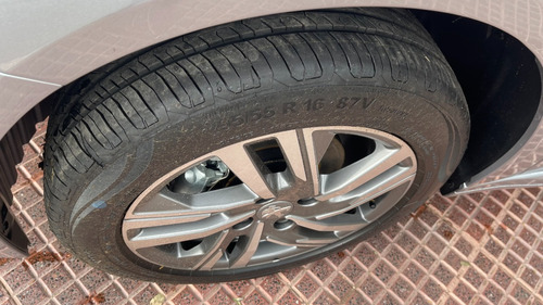Imagen 18 de 25 de Peugeot 208 Allure Pack
