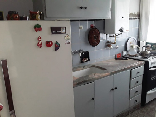 Imagen 3 de 9 de En Venta Departamento Proximo A Av. Colon Y La Playa